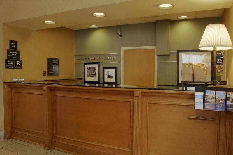 Hampton Inn Norfolk-Naval Base Exterior photo